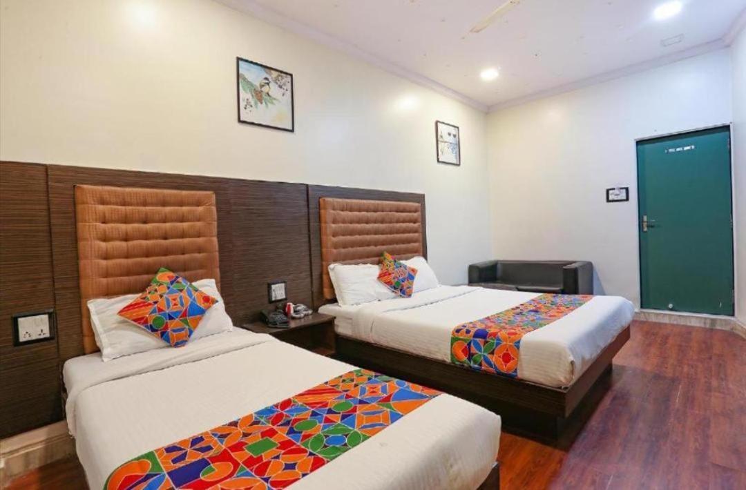 Hotel City Liit Delhi Airport Nova Deli Exterior foto